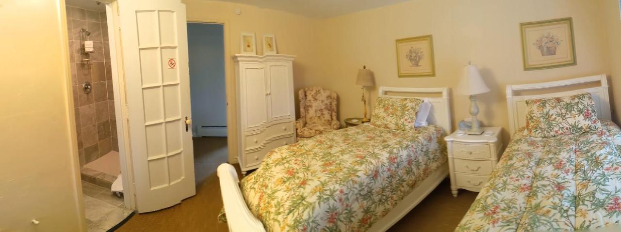 The Oaks B&B Hotel And Spiritual Center Джеймстаун Экстерьер фото